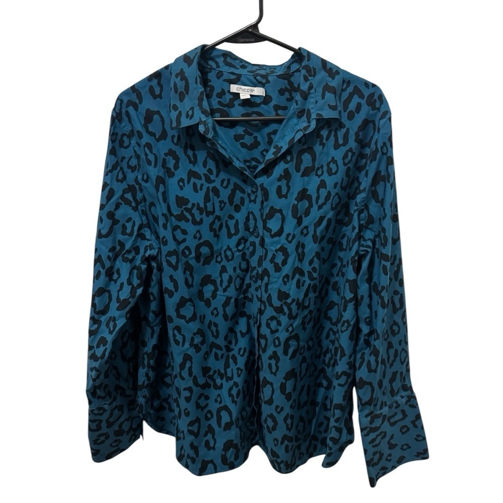 Chico's Blue Animal Print Button Down Blouse Size 16 - Picture 2 of 5